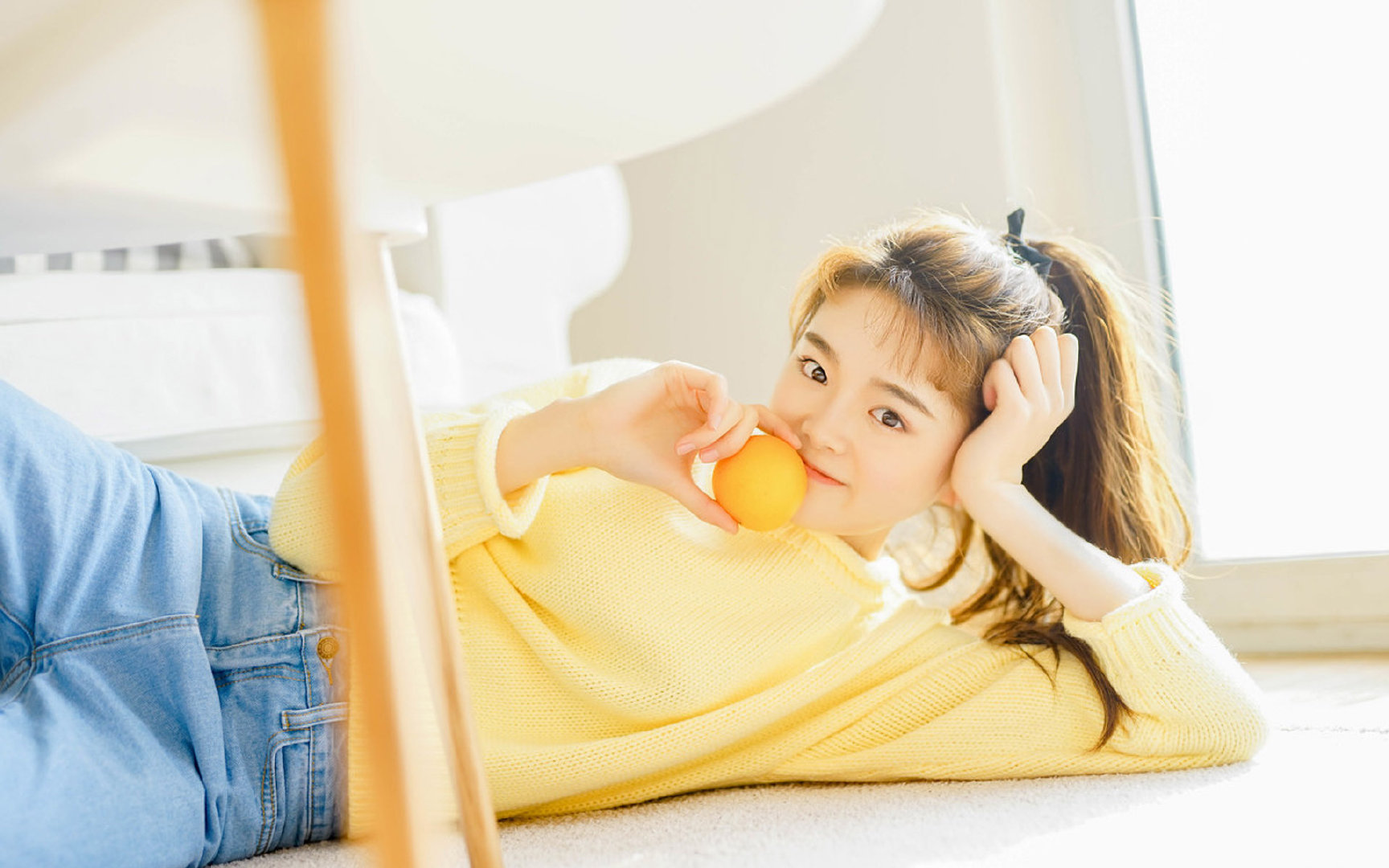 惊险超车：勇敢的一瞬间成就冠军，惊险时速